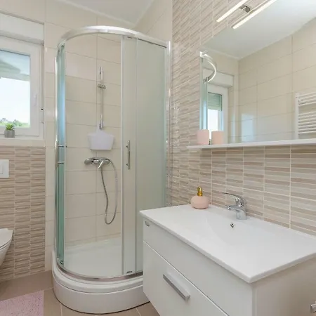 Apartments Luxury And Sea View Brodarica  Exterior photo