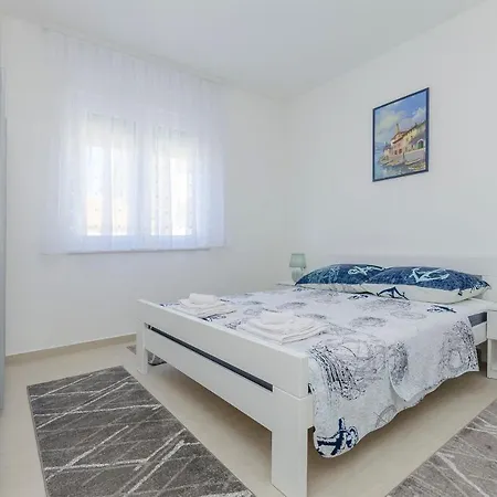 Apartments Luxury And Sea View Brodarica  Exterior photo