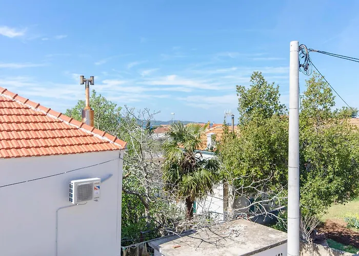 Apartments Luxury And Sea View