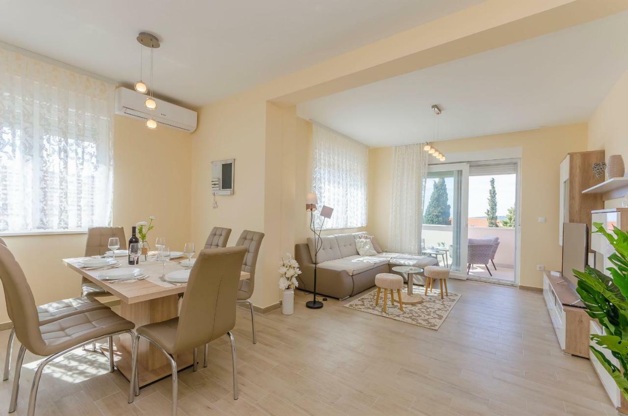 Apartment Luxury And Sea View Brodarica (Sibenik-Knin)