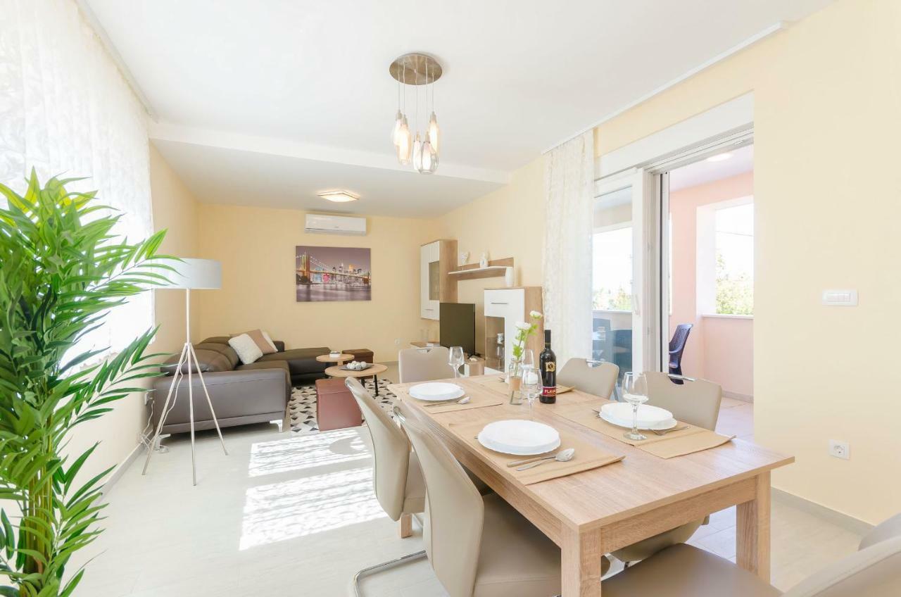 Luxury&sea View Brodarica (Sibenik-Knin)